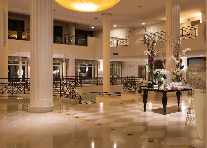 Savoy Hotel & Spa - Preferred Hotels & Resorts